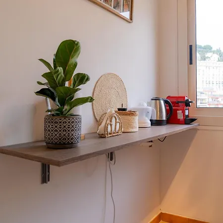 2 Pieces - 4 Personnes - Entierement Equipe Et Idealement Situe Proche Toutes Commodites Apartment *