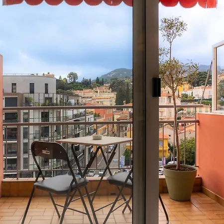 2 Pieces - 4 Personnes - Entierement Equipe Et Idealement Situe Proche Toutes Commodites Apartment